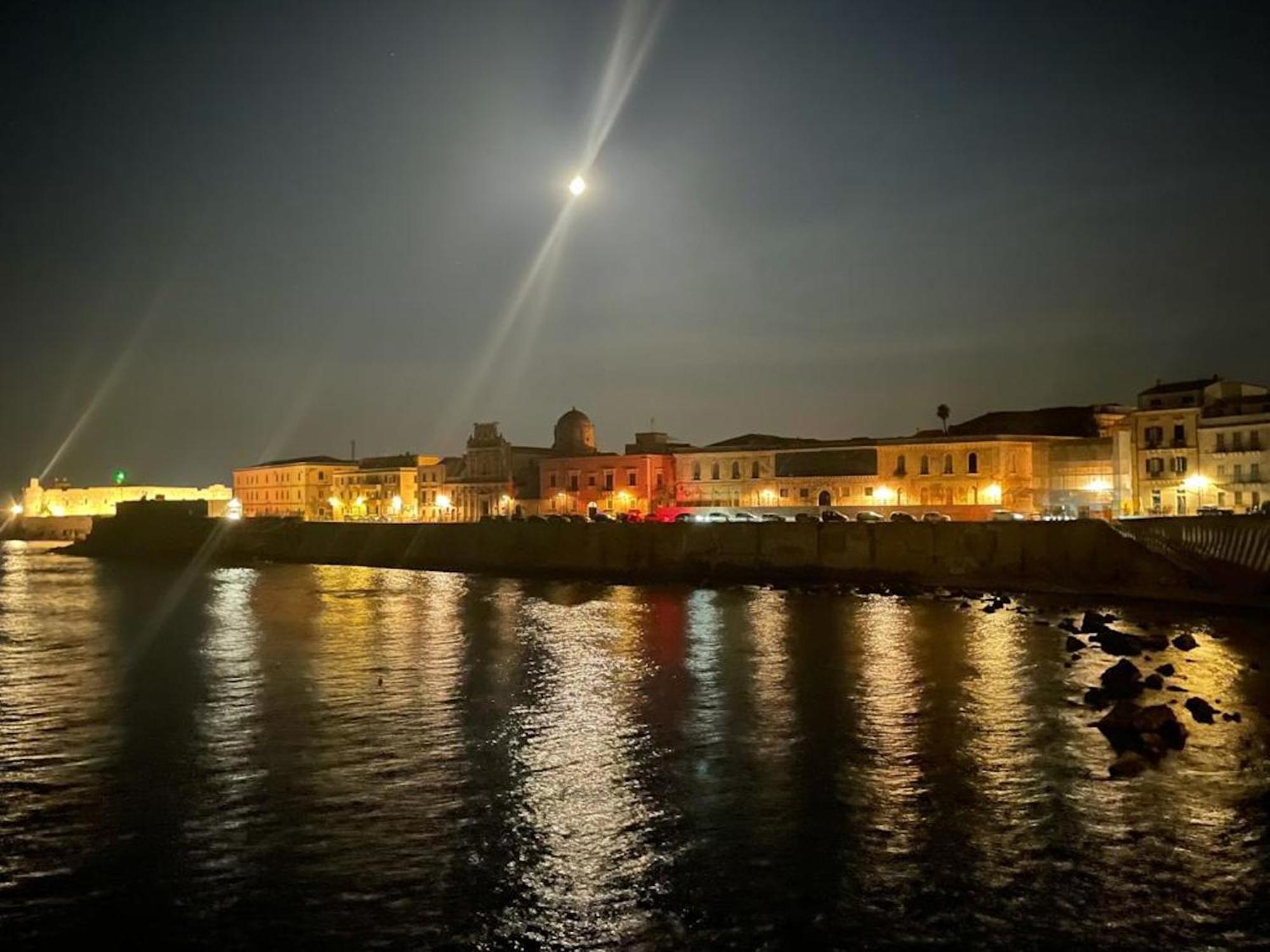 Home Isola Di Luce Syracuse Ngoại thất bức ảnh